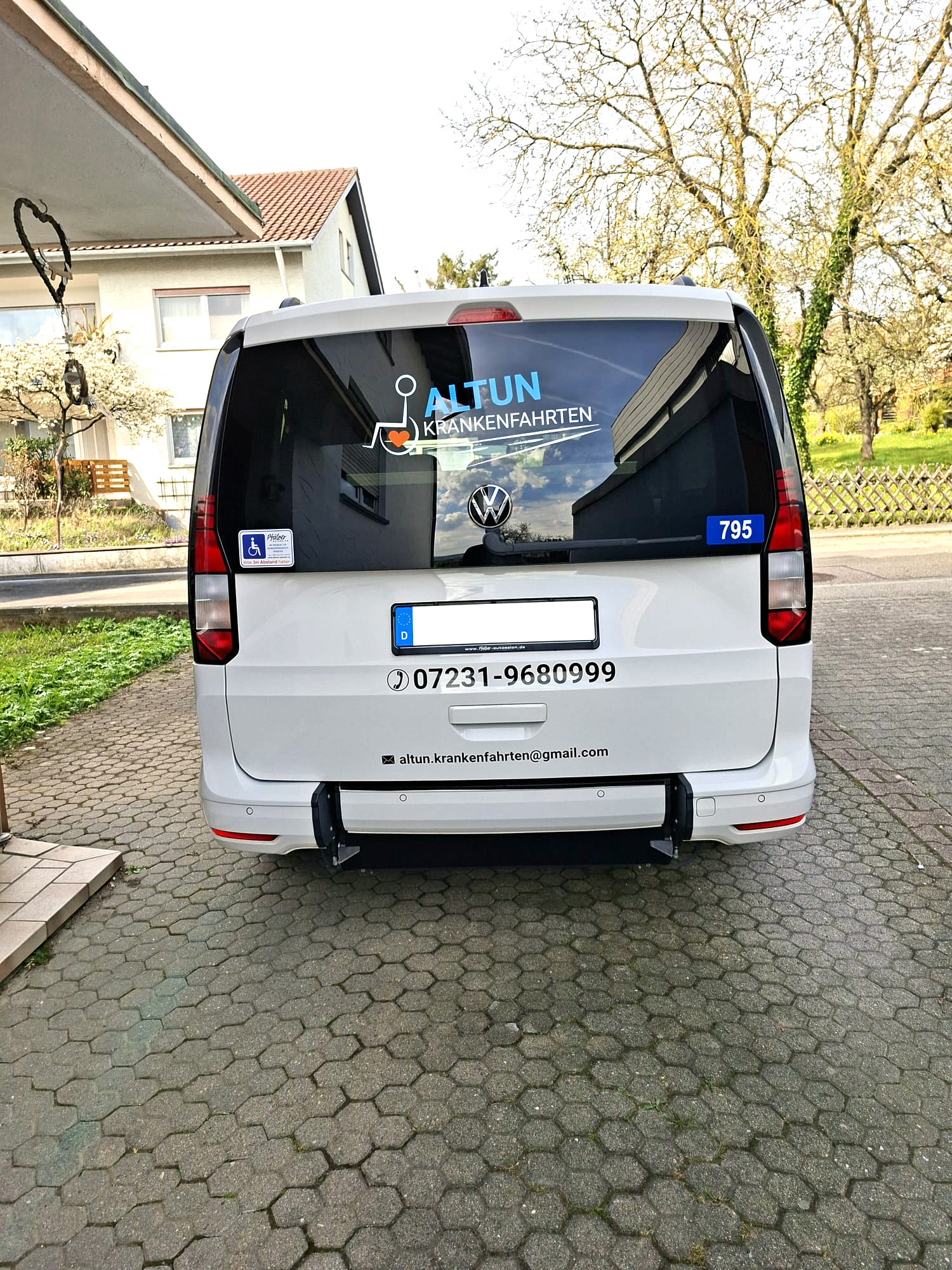 Heckansicht Transportfahrzeug